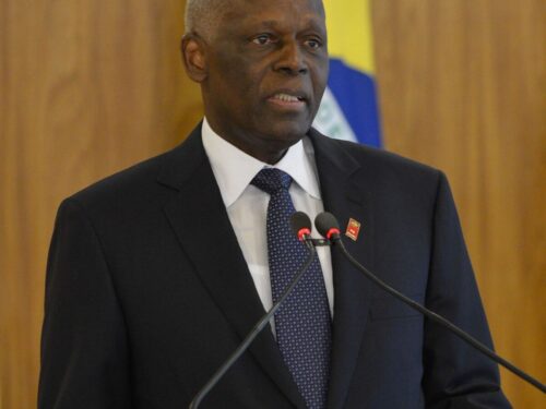 == Angola: morto a 79 anni l’ex presidente José Eduardo dos Santos ==